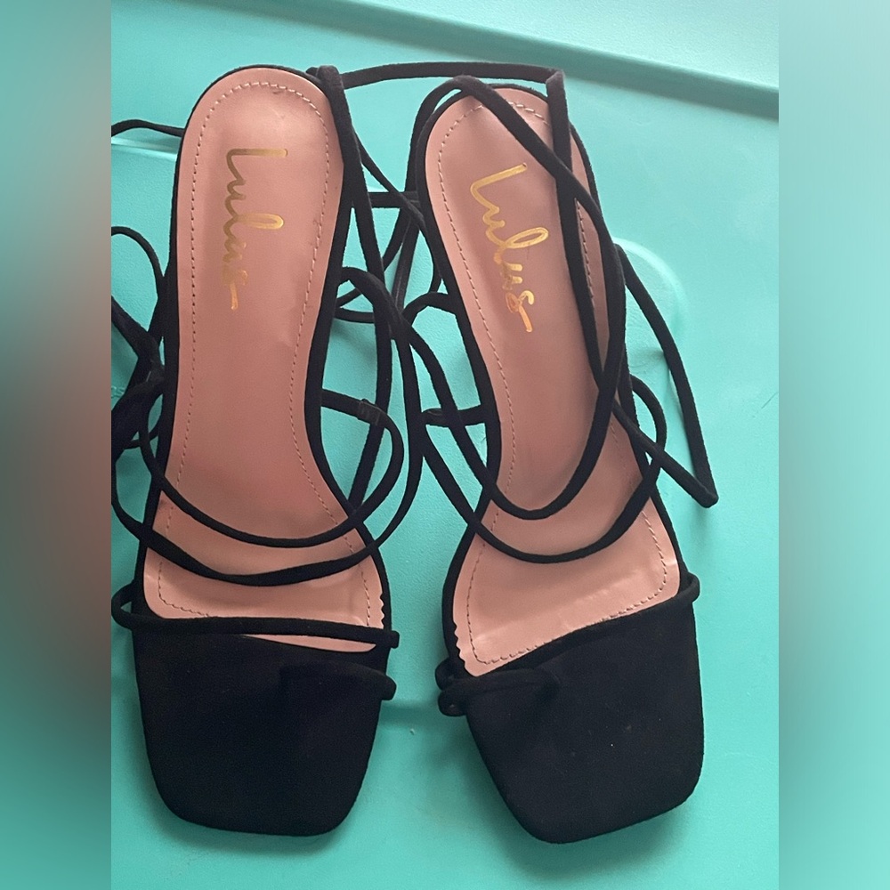 Lulus strappy sandals